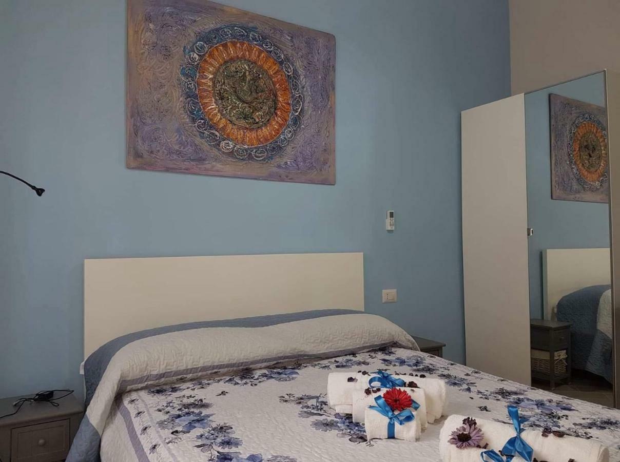 Velia B&B Gaeta Ngoại thất bức ảnh